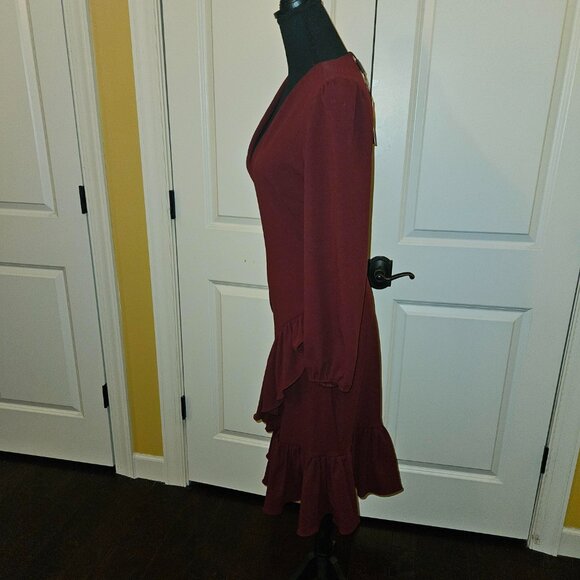Alexia Admor Burgundy Body Con Ruffled Dress - Picture 2 of 4